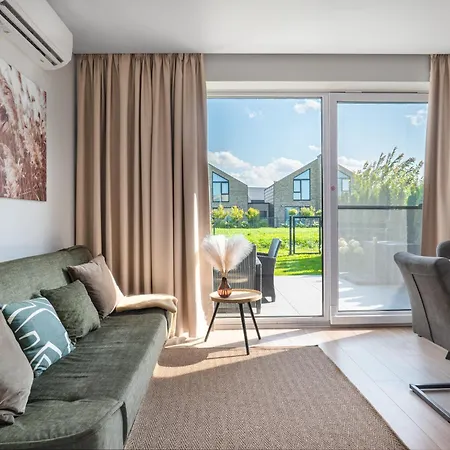 Daire J7 Berzas 2bd With Terrace I Cohost *