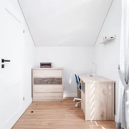 J7 Berzas 2bd With Terrace I Cohost Daire Palanga