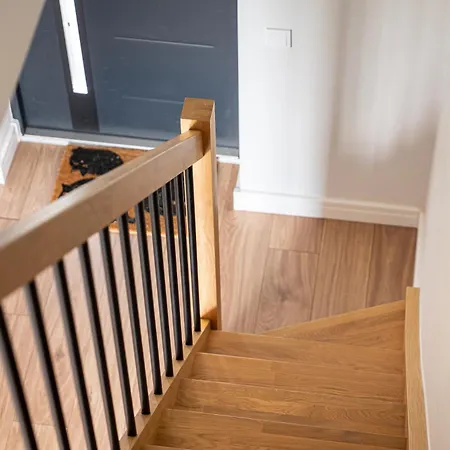 Apartment J7 Berzas 2bd With Terrace I Cohost *