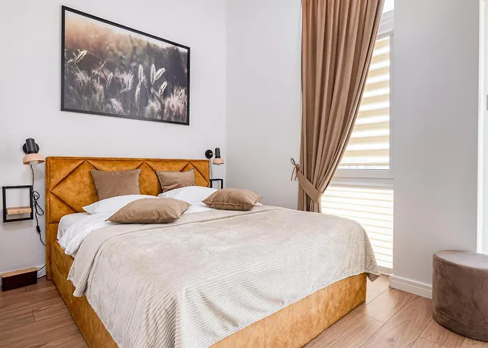 J7 Berzas 2bd With Terrace I Cohost Daire