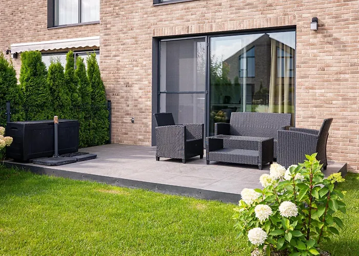 Daire J7 Berzas 2bd With Terrace I Cohost